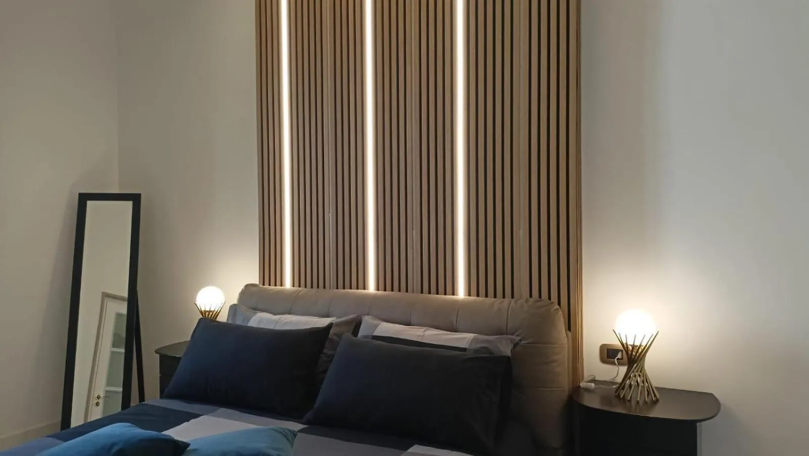 Margo Luxury Apartment Bari 0*,  Italy